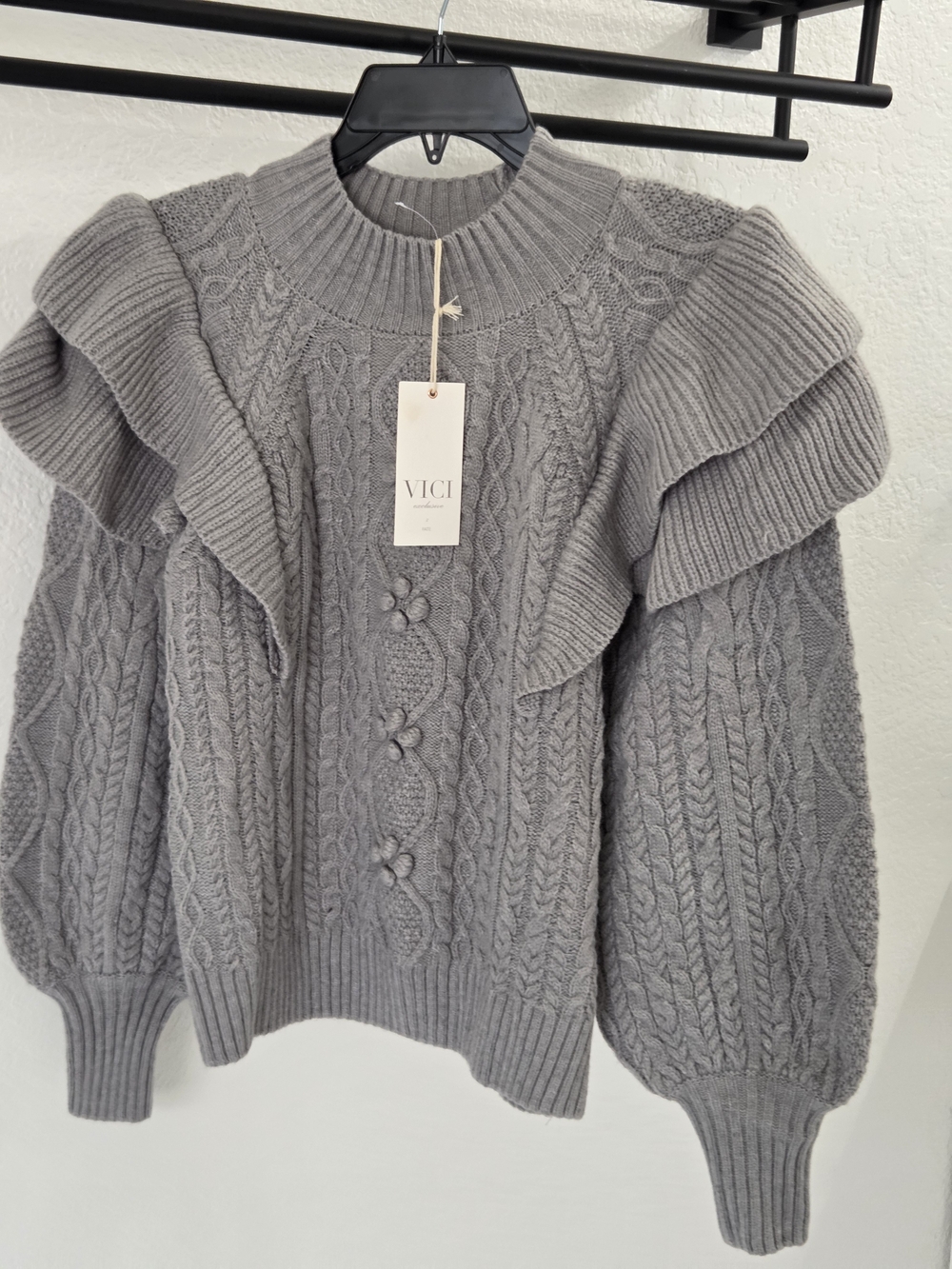 VICI Exclusive FAITE Cable Knit Ruffle Sleeve Sweater Gray Medium NWT